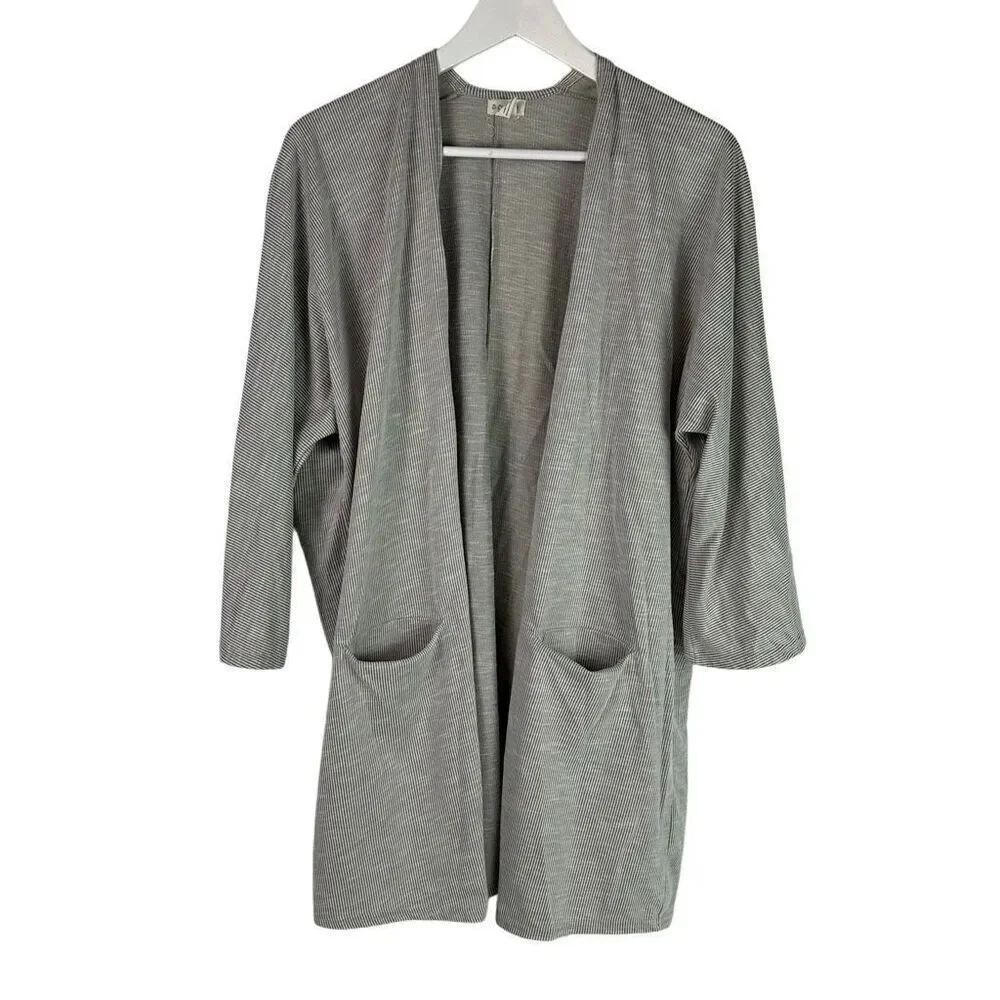 Donni. One Size WomensโTopper Cardigan Taupe White
